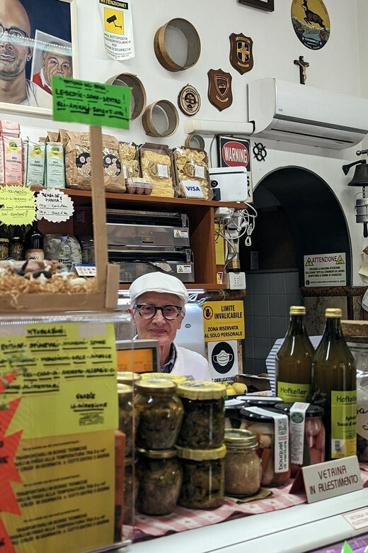 1.5 Hour Food Tour in Verona with Tastings & Sightseeing - Porta Borsari and Piazza Erbe: Roman gate energy and market-square life