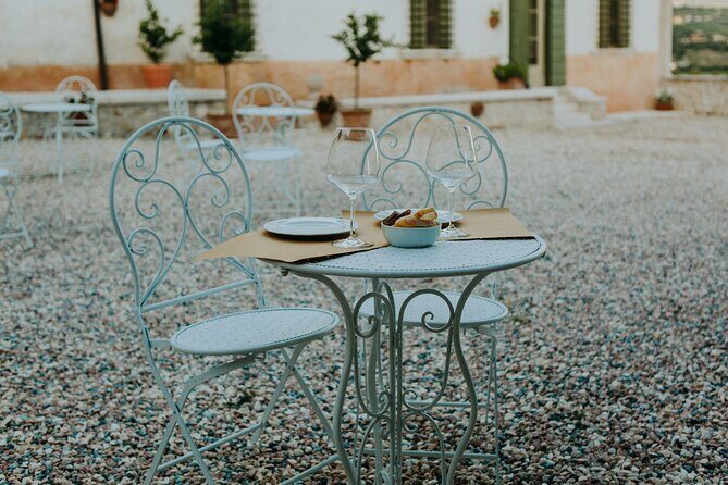 Art & Wine Experience in Valpolicella at Palazzo Montanari - Getting There at Palazzo Montanari (And Why Location Matters)