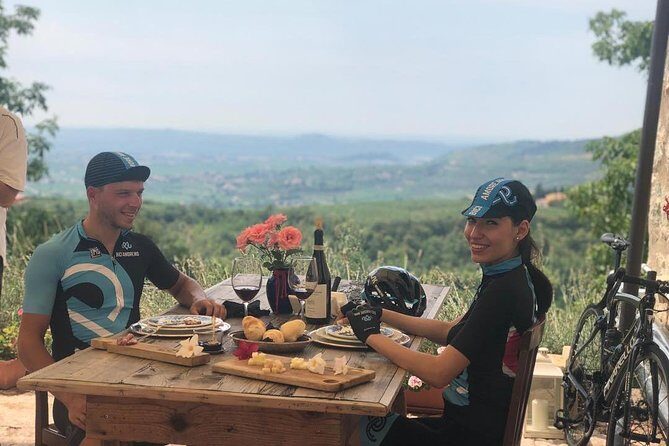 Bike Station Valpolicella: E-bike tour & Amarone Tasting - Nicola and Tenuta Santa Maria Valverde: a wine day with a real local voice