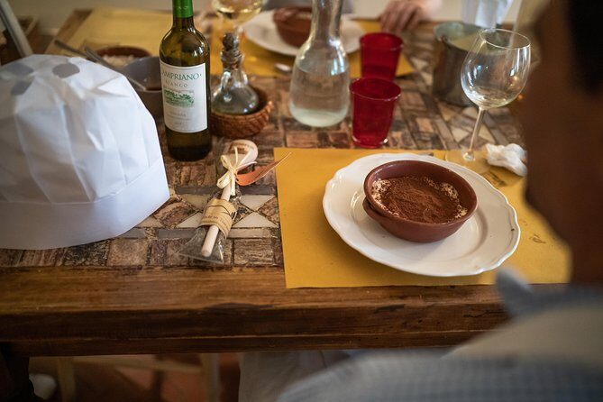 Cesarine: Pasta & Tiramisu Class at Local's Home in Verona - Inside The Evening: Welcome, Kitchen Tour Moments, and Your Pace