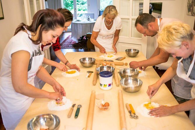 Cesarine: Small group Pasta and Tiramisu class in Verona - How the Class Runs: Aperitivo, Cooking Steps, and Your Tasting
