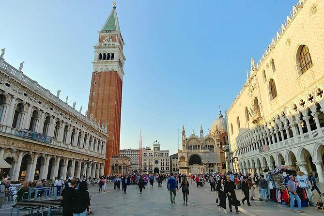 Classic Venice Full Day Tour from Lake Garda - St Mark’s Square and the Basilica: guided time with fewer guesswork moments