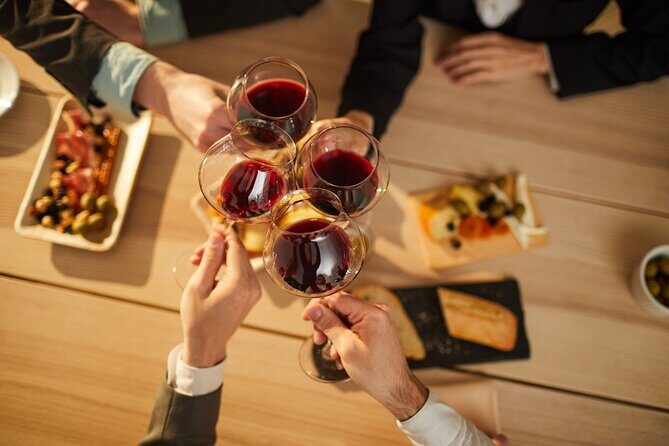 E-Bike Tour and Wine Tasting from Bardolino - E-bike and wine tasting in Bardolino: what you’re actually buying