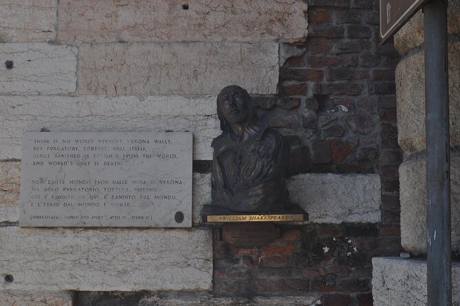 Excursion in Verona. - Verona’s Arena Neighborhood: The Smart Start Point