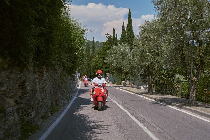 Full-Day Self-Guided Scooter Tour from Peschiera del Garda - Torri del Benaco: old castle vibes and a limonaya reminder