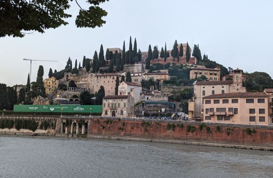 Guided Walking Tour in Verona - The 10-Minute Viewpoint: Skyline Clarity in a Short Window