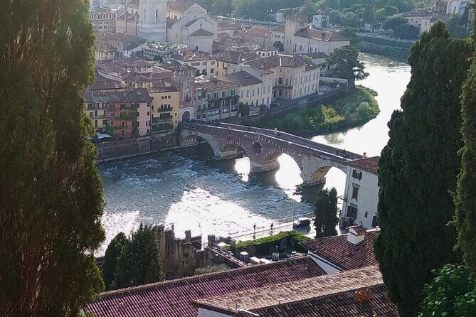 Guided Walking Tour on Verona Hillside - Castel San Pietro, Re Teodorico, and the Don Calabria Break