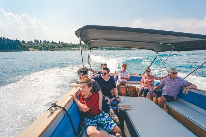 Lake Garda and Sirmione Tour from Verona - Lazise free time: how to use your hour well