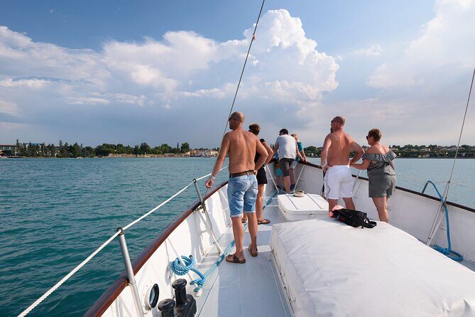 Lake Garda Cruise from Peschiera - Lunch onboard: included pasta, a drink, and what to plan for