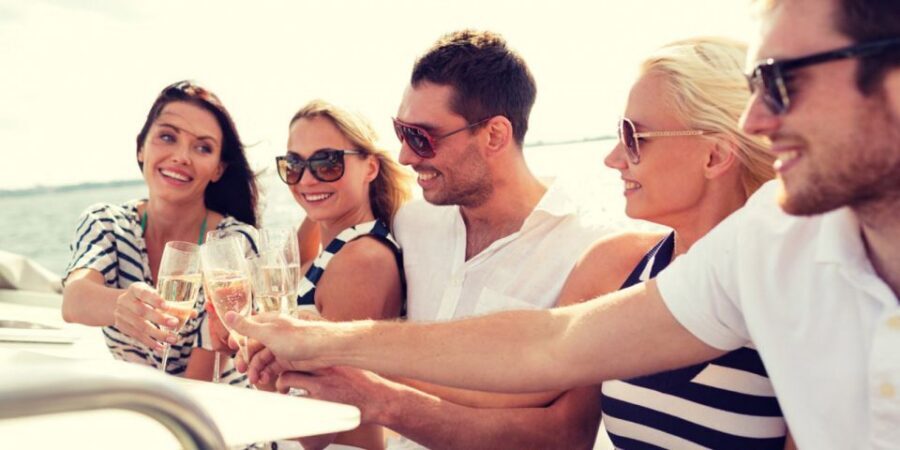 Lugana Wine Tour With Private Panoramic Boat on Lake Garda - Verona or Brescia Pickup in a Chauffeured Mercedes Day
