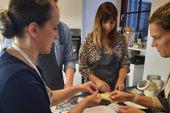 My Granny's secrets Making Gnocchi - The meal: a two-course dinner with wine