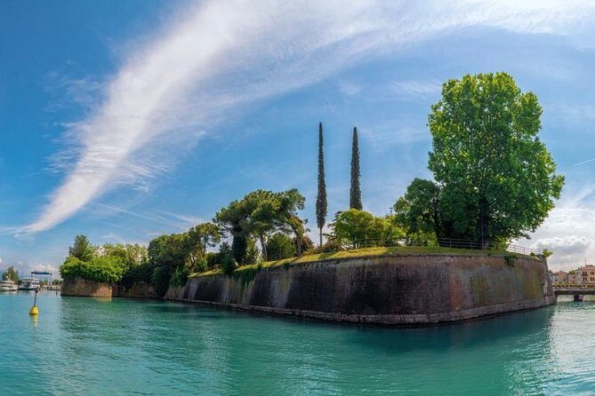 Peschiera Walking Tour- Passeggiata nella storia - Duration, group size, and how that affects the experience