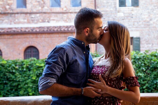 Photo Shoot in Verona: Capture Your Love Story in Pictures - A 1-hour Verona photo story that actually fits real life