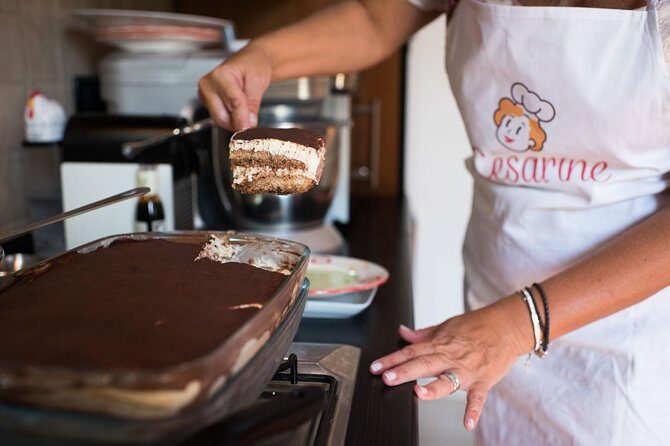 Private Pizza & Tiramisu Class at a Cesarina's home with tasting in Verona - Key takeaways before you book