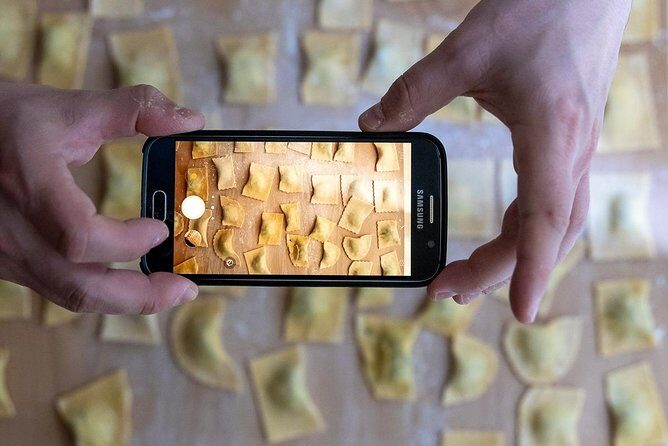 Prosecco and Pasta Making Class at Local's Home in Verona - Prosecco and wine: why the pairing is part of the lesson