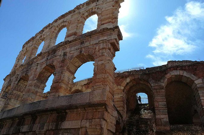 The city of Romeo and Juliet: A self-guided audio tour through Verona - Piazza Erbe and Piazza dei Signori: where the audio makes the city feel lived-in