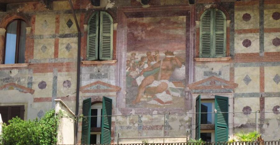 Verona: 3-Hour Guided Walking Tour - Start at Arco dei Gavi: Where Verona Feels Roman