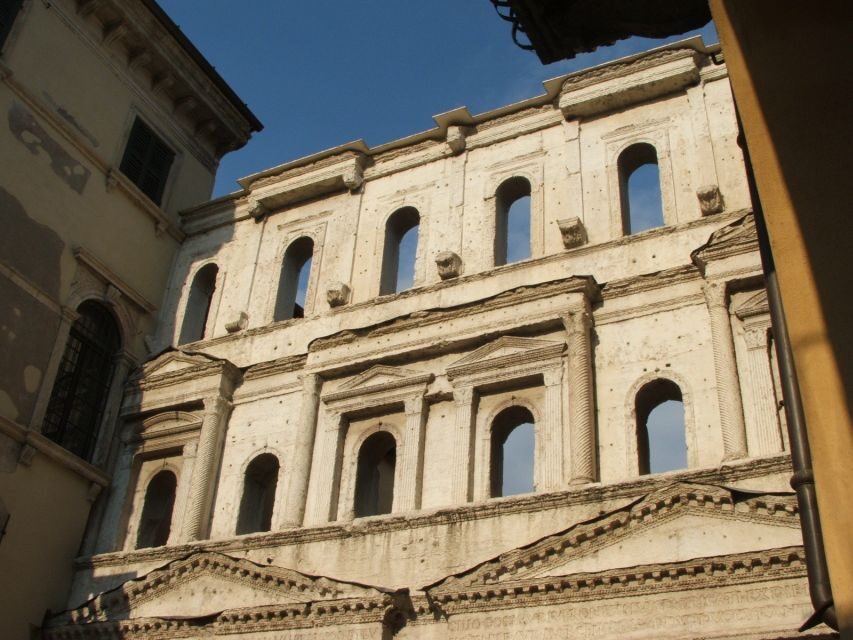 Verona: 3-Hour Guided Walking Tour - Pacing, Private Group Size, and Why the Timing Matters
