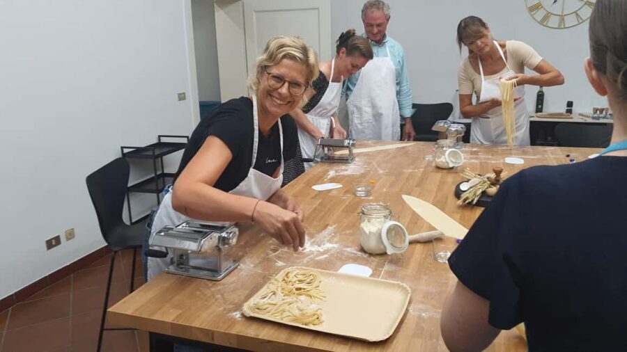 Verona: Authentic Pasta Making Class with a Local Family - Key things to know before you go