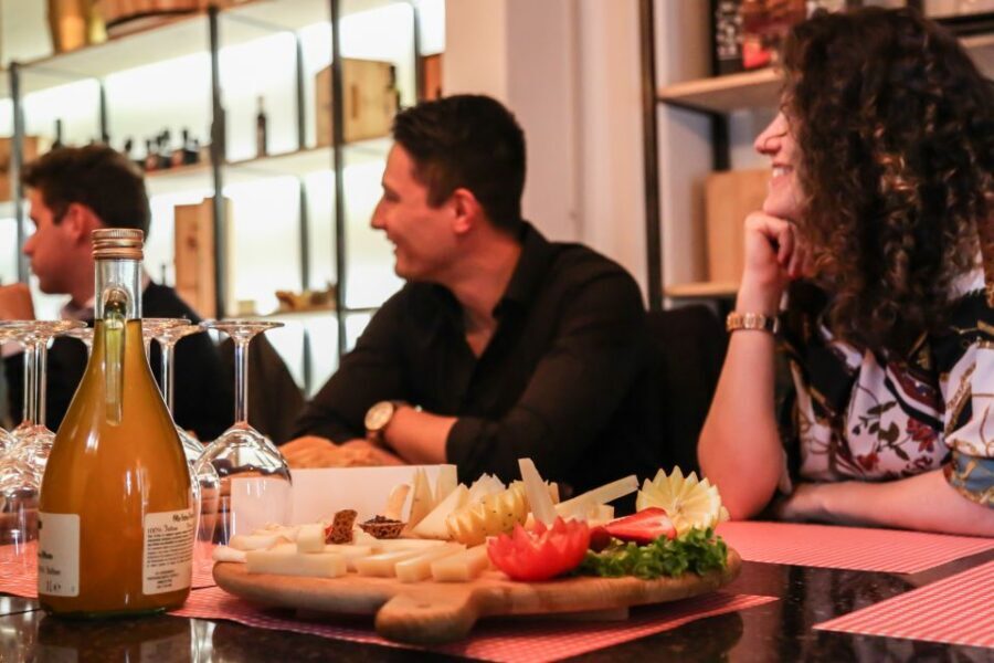 Verona: Cheese Tasting and Pairing - Who This Verona Cheese Tasting Suits Best (and Who It Doesn’t)