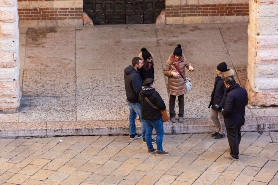 Verona: City Highlights & Street Food Walking Tour - The riverside patio picnic with salumi, cheese, and Valpolicella