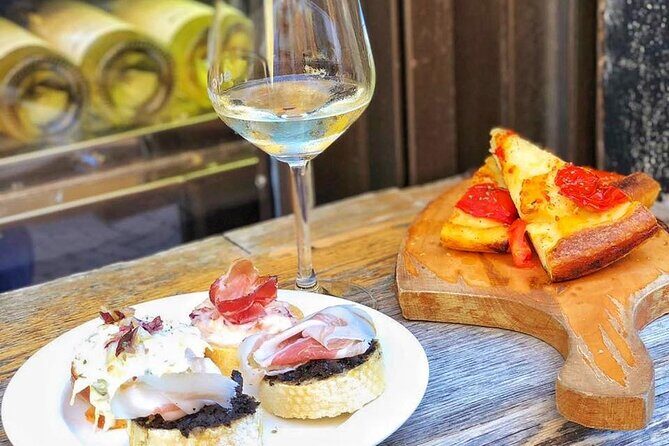 Verona Full Meal & Wine Tasting Walking Tour by Do Eat Better - Where You Start and End: Easy Old Town on a Single Route
