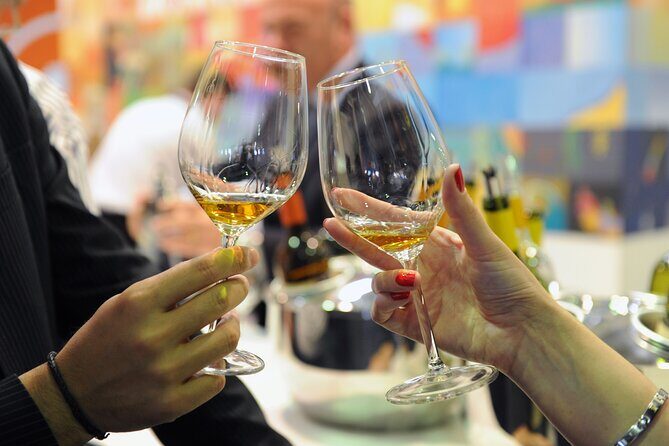 Verona Full Meal & Wine Tasting Walking Tour by Do Eat Better - Stop 1: Porta Borsari Sets the Tone (and It’s Worth Not Rushing)