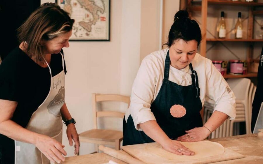 Verona: Hands-on Fresh Pasta and Tiramisù Cooking Class - How the 3.5-hour format keeps you cooking (not just eating)