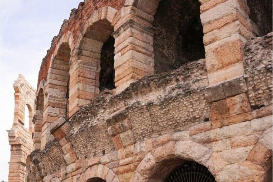 Verona: Highlights and Hidden Gems Walking Tour - Key highlights that make this walk worth your time