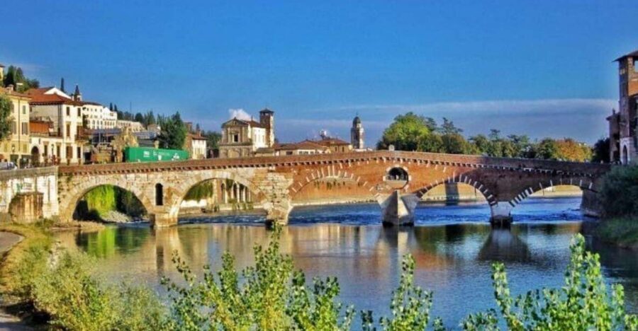 Verona: Highlights and Hidden Gems Walking Tour - Piazza Bra to Verona Arena: Starting Where the City Begins