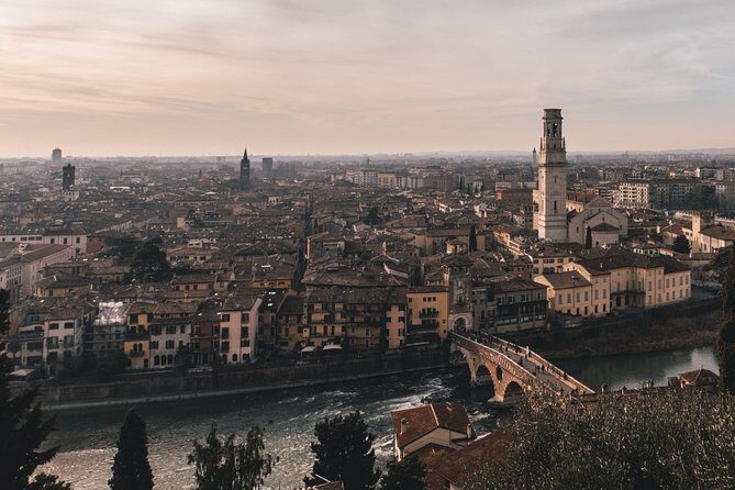 Verona Highlights with Local: Walking Tour Juliet's House Tickets - Key things about this Verona highlights tour