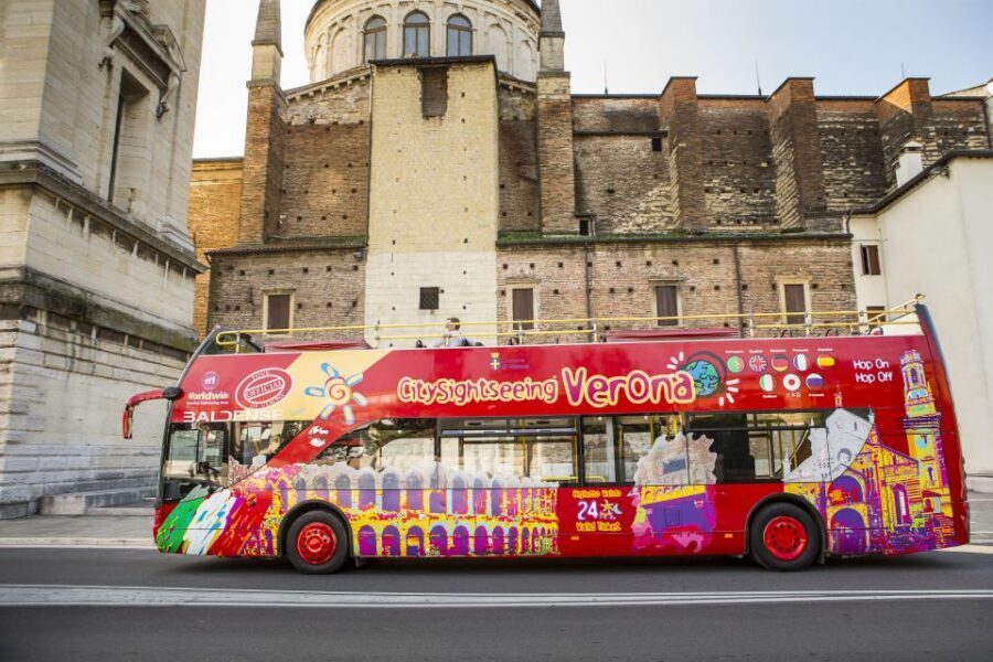 Verona: Hop-on Hop-off Tour 24 or 48-Hour Ticket - Blue route: the smaller bus, hilltop views, and Verona’s biggest squares