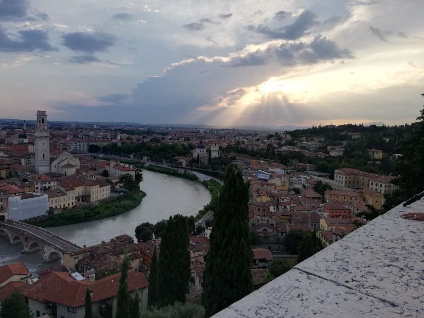 Verona: Night Walking Tour - Castel San Pietro funicular ride: the practical start to a great view