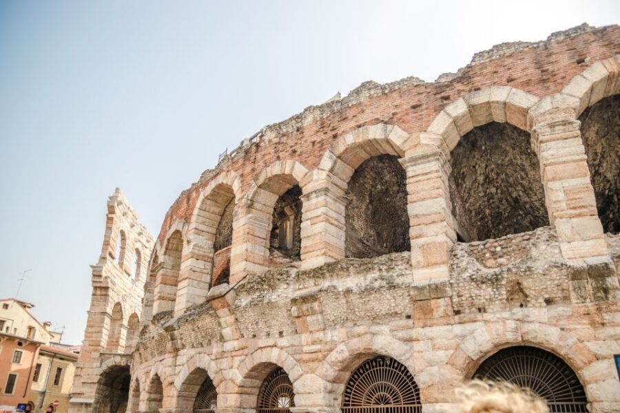Verona: Priority Access Arena Guided Tour - Skipping the line at Piazza Bra: the real value of priority access