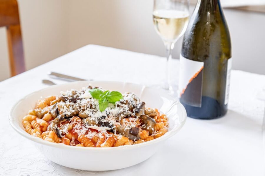 Verona: Prosecco and Pasta Making Class at a Local's Home - Price, Value, and Who This Works Best For