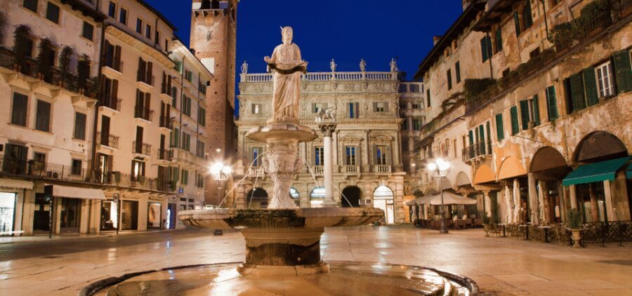 Verona Self Guided Walking Tour with an APP - Romeo and Juliet: Juliet’s Balcony, Explained Beyond the Postcards