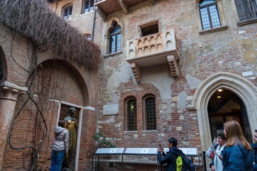 Verona: Small Group Guided Walking Tour with Arena Tickets - Quick Highlights (The Stuff That Makes This Tour Worth It)