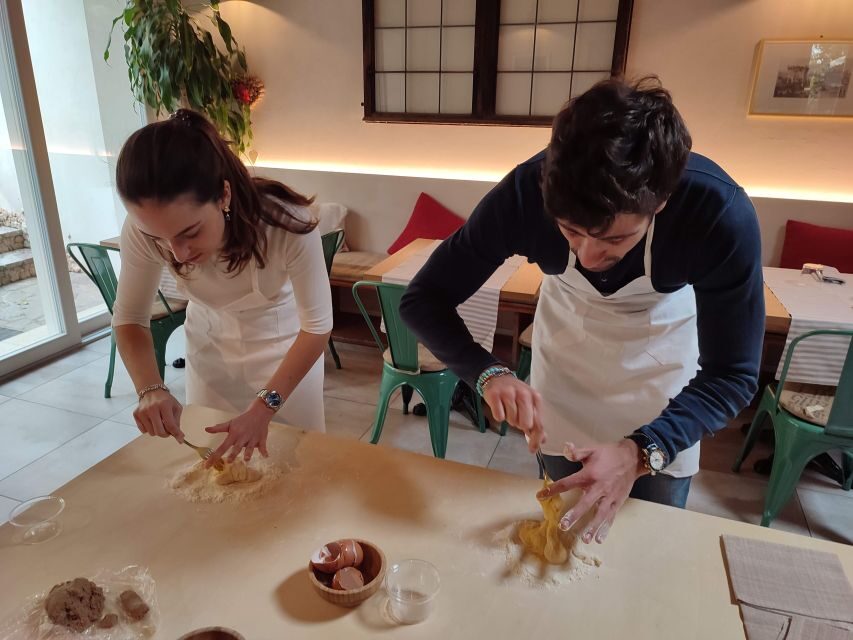 Verona: Tortellini Cooking Class and Lunch with Mamma Ivana - From lesson to lunch: what’s served after your tortellini