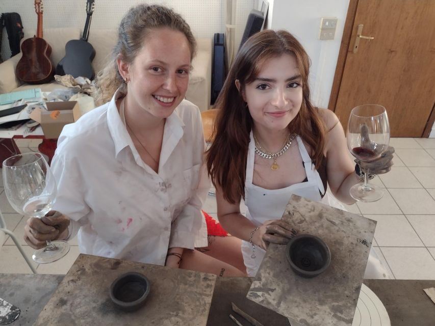Wine and Pottery Workshop at Smart Lab Verona - Smart Lab Verona: a creative studio with a wine break